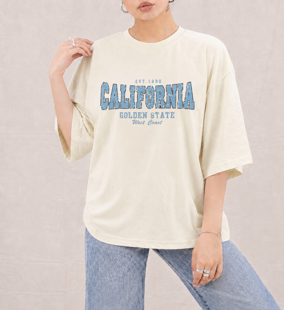 نمای 3 تیشرت باکسی پنبه چاپ برجسته California