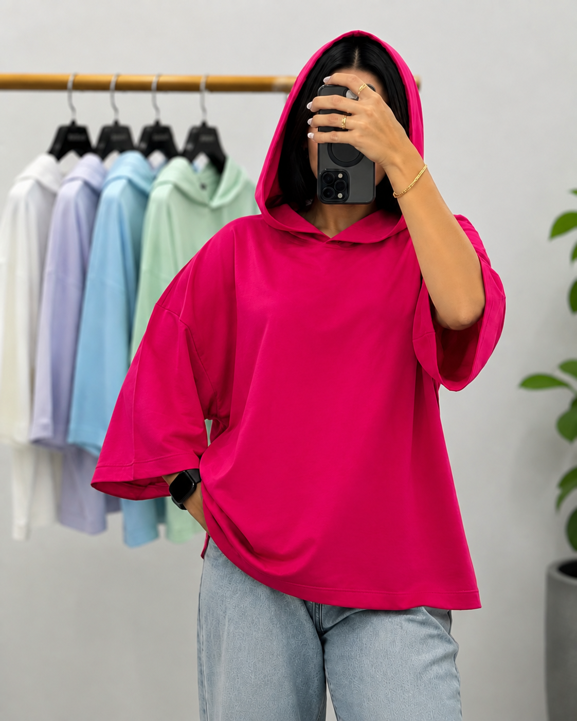 نمای 2 تیشرت کلاهدار بیسیک باکسی